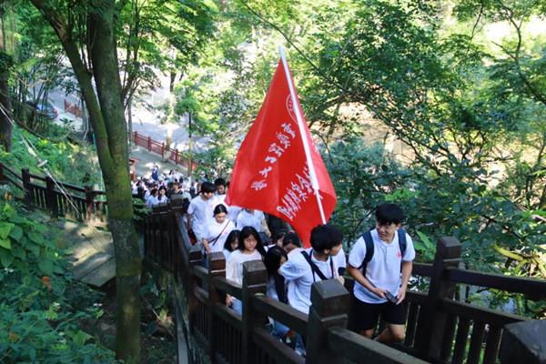 【欢度新春】过敏怎么办 快过年了如何快速治疗过敏 临泉治疗过敏的医院哪家好